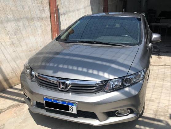 HONDA CIVIC 1.8 LXS 16V FLEX 4P AUTOMÁTICO